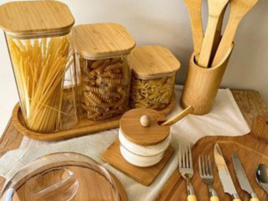 Ver imagem 3 de AÇUCAREIRO POTE DE AÇUCAR EM VIDRO TAMPA E COLHER BAMBU:Incolor e bambu