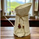 Ver imagem 2 de Vaso Jarro Decor de Metal Rústico Bege Plaquinha Vida 19,5cm