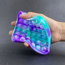 Ver imagem 4 de Pop It Tie Dye Quadrado Fidget Toy Brinquedo Silicone Anti Stress Ansiedade Sensorial - Verde e Roxo