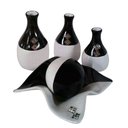Ver imagem 1 de Jogo de Vasos Trio Garrafas e Centro de Mesa em Cerâmica - Black White