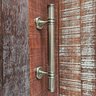 Puxador Duplo Colonial Rústico Porta Pivotante Madeira Apollo Bronze Antigo 300mm - 4