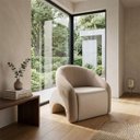 Ver imagem 1 de Poltrona Decorativa Confortável Pé Palitos:Veludo Capuccino