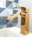 Ver imagem 1 de Torneira Banheiro Monocomando Cascata Luxo Baixa Dourada