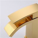 Ver imagem 2 de Torneira Banheiro Monocomando Cascata Luxo Baixa Dourada