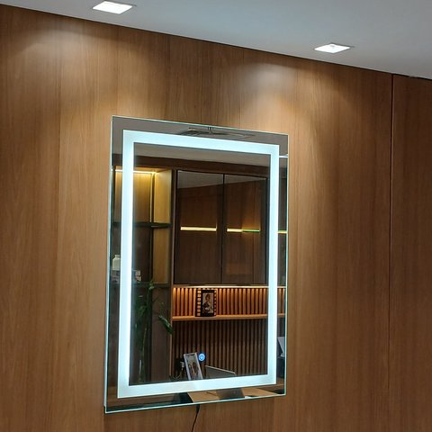 Espelho Decorativo de Luxo 60x80cm | Iluminado Led Frio 6000k | Touch Screen | Jateado |