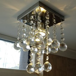 Lustre Torre De Cristais Com 25cm De Altura Para Corredor:Bivolt/Espelhado/20cm - 1