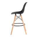Ver imagem 4 de Kit 2 Banquetas Alta Eiffel Eames Preta Base Madeira Cozinha Bar Bistrô Bancada
