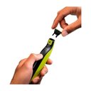 Ver imagem 4 de Aparador Elétrico Phillips OneBlade, 3 pentes, À prova d'água - QP2724/10 PHILCO