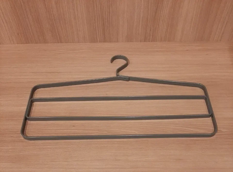 1 Cabides De Metal Triplo Cabide P./ Eletrostática Armário - 3