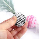 Ver imagem 2 de Brinquedo Bola Estrela com Pena para Gatos