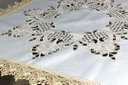 Ver imagem 2 de Toalha de Centro Toulouse Bege Arte & Tear Caminho de Mesa Bordado
