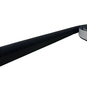 Rodapé Eva Autocolante Flexível Cordão 2,5cmx1,5cm 15 Metros - Preto