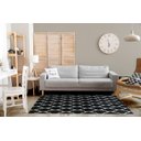 Ver imagem 1 de Tapete Sala ou Quarto Antiderrapante 3,00M x 1,32M Arabesco Geométrico Preto e Branco