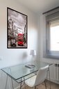 Ver imagem 2 de Quadro Decorativo Londres Bonde Vermelho - 70x50cm:moldura Branca