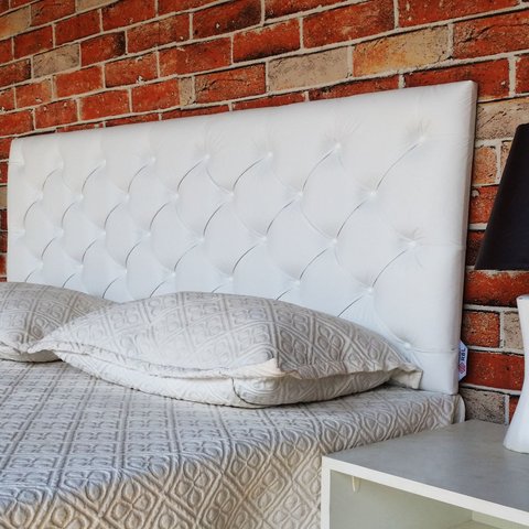 Cabeceira Estofada Solteiro Capitonê Corino Branco 90 X 60 cm RBL
