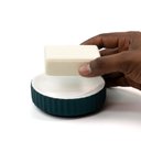 Ver imagem 2 de Saboneteira de resina canelada verde laguna - Oikos