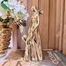 Estátua Mãe e Filha Dourada Decorativa 22x8x9cm Presente - 1