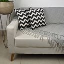 Ver imagem 2 de Kit 1 Manta para Sofá 2,40 X 1,80 + 2 Capas de Almofada Cor:cinza-preto