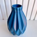 Ver imagem 3 de Vaso centro de mesa azul pequeno trabalhado geométrico 3D