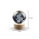 Ver imagem 3 de Luminária Abajur Globo São Jorge Led Usb Enfeite Decorativo Esfera de Vidro 3d Base de Madeira