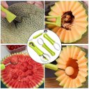 Ver imagem 5 de Kit Cortador Boleador de Frutas e Melancia 4 em 1 Aço Inox