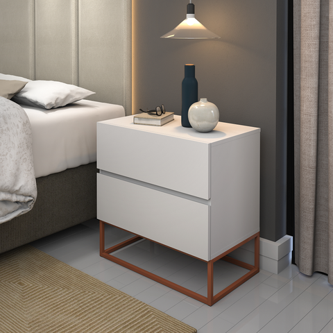 Mesa de Cabeceira Eros 2 Gavetas Estilo Industrial Branco com Pés Cobre