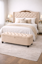 Ver imagem 1 de Kit De Quarto Lisboa Cabeceira De Cama Box e Calçadeira Baú Queen 160 cm Suede Porcelana Eli Móveis