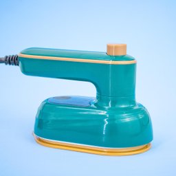 Mini Ferro de Passar Roupa Giratório Portátil a Vapor Viagem - 3 Mini Ferro de Passar Roupa Giratório Portátil a Vapor Viagem - 3