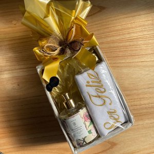 Kit Exclusivo L'ENVIE Sabonete e Toalha para Presentear Decore Fácil Shop