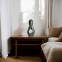 Ver imagem 2 de Escultura Decorativa de Mesa em Cerâmica Infinito Vertical Verde Lúpulo
