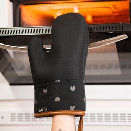 LUVA DE COZINHA GOURMET CORACOES - 3
