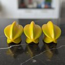 Ver imagem 6 de 8 Frutas Artificiais Decorativas Carambola Amarela (12cm) Ideal para Compor Mesas de Festa Tropical