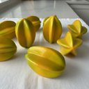 Ver imagem 7 de 8 Frutas Artificiais Decorativas Carambola Amarela (12cm) Ideal para Compor Mesas de Festa Tropical