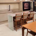 Ver imagem 2 de Banqueta Britney 43cm Madeira Maciça | Courino Cinza Claro - Sallar Home