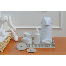 Kit Higiene Porcelana Bebê Bandeja Cinza + Térmica 500 Ml Maternidade - 12