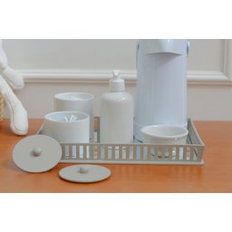 Kit Higiene Porcelana Bebê Bandeja Cinza + Térmica 500 Ml Maternidade - 11
