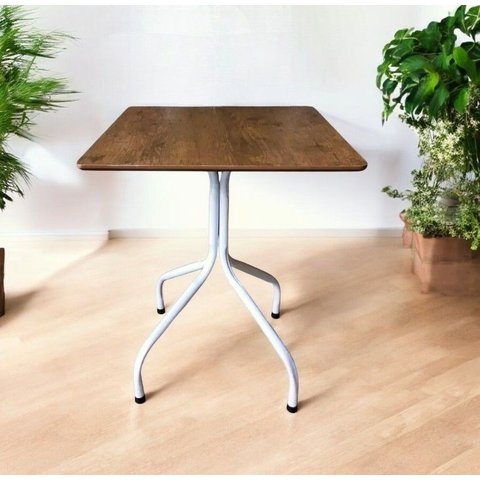 Mesa Moema 70x70 para Sorveteria Restaurante