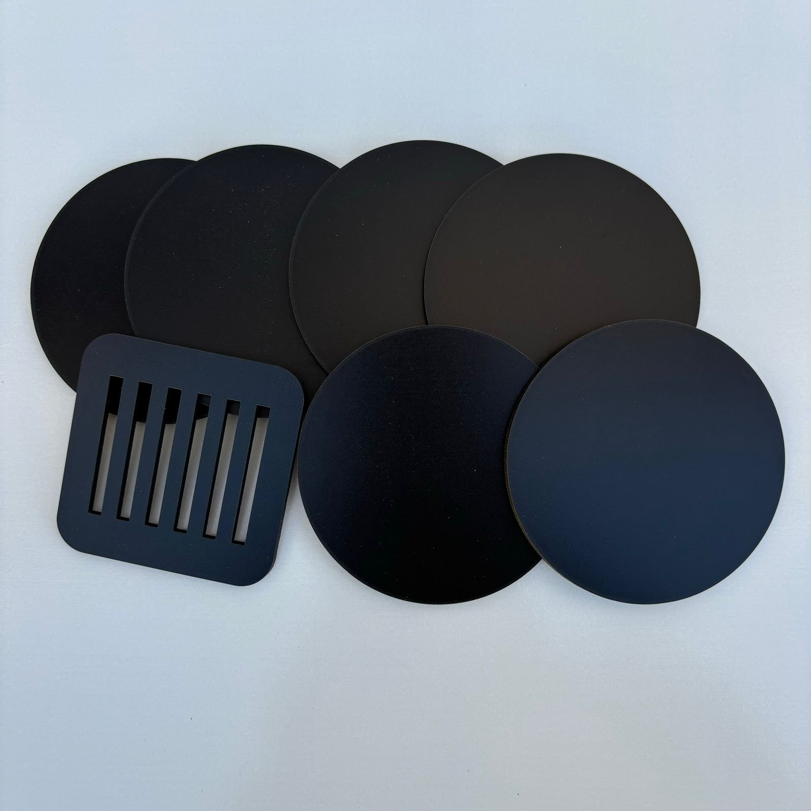 Kit de Porta Copos em Mdf 3mm com Suporte - Conjunto com 6 Unidades - Opções de Cores:preto