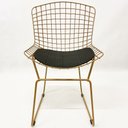 Ver imagem 2 de Kit 2 Cadeiras para Cozinha Bertoia tradicional cor Dourado fosco assento preto - Poltronas do Sul