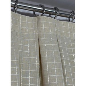 Cortina no Tecido Voil Lavanda com Forro Microfibra Bege - 2,70l X 2,60a