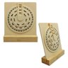 Calendário Permanente Decorativo de Mesa com Base de Madeira e Amostrador Branco - 1
