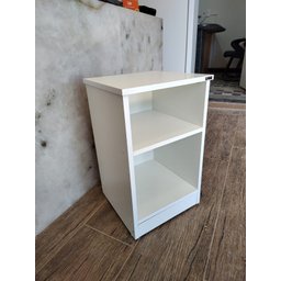 Mesa de Cabeceira na Cor Branco - 3