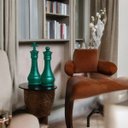 Ver imagem 4 de Peças Decorativas de Xadrez Enfeite de Mesa Rei e Rainha Verde Éden Joelma Decorações Peça de Xadrez