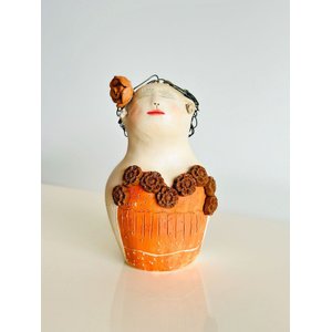 Mulher em Cerâmica. Nene Cavalcanti. Artesanal. Decoração