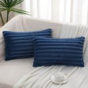 Ver imagem 1 de Capa P/ Almofada Pelucia Wave Soft 30 X 60 Cm - Azul Marinho.