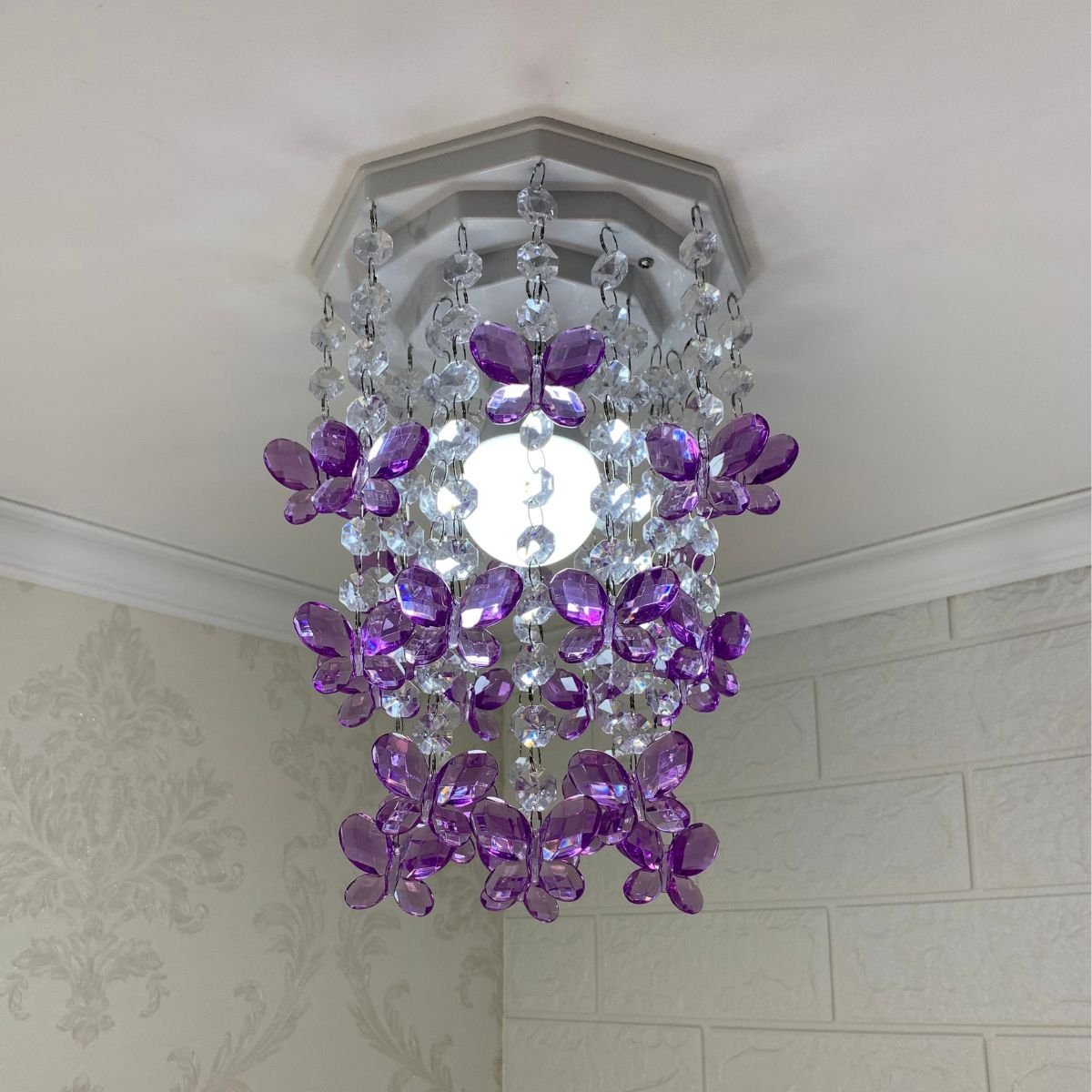 Quartinho de Bebê Simples Lustre e Abajur Infantil Quarto Menina Iluminar Borboleta Violeta - 4