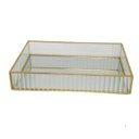 Ver imagem 3 de Bandeja Decorativa de Vidro com Metal Dourado