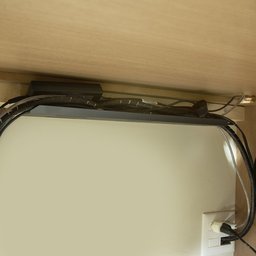 Suporte cabos, fios e fontes lateral, mesas e paredes 80x10 Cm - 1