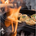 Ver imagem 4 de Chapa de Ferro Fundido Ooni Sizzler com Base de Madeira