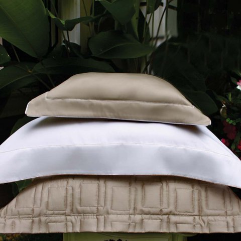 Fronha Avulsa Padrão 50x70cm 300 Fios Constantine - Marken Fassi Rosa/Branco